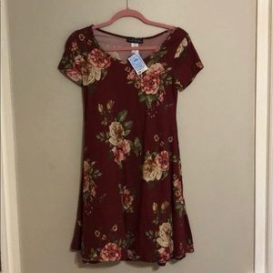 New floral flowy dress